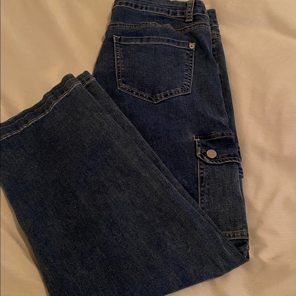 Northern Reflections Dark Indigo Cropped Cargo Jeans - Picture 2 of 10